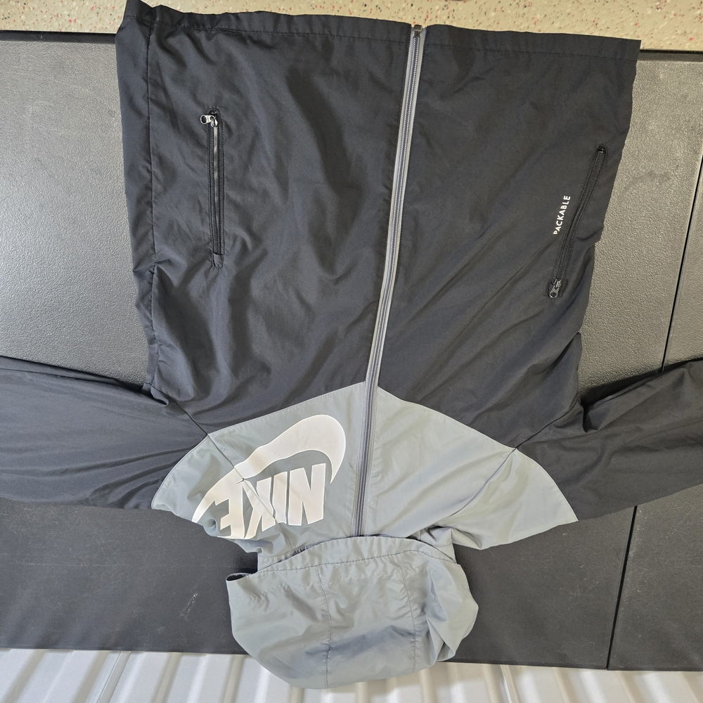 Nike Black and Gray Windbreaker